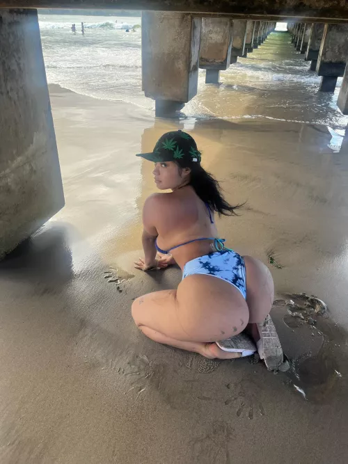 5’3 and she’s insane