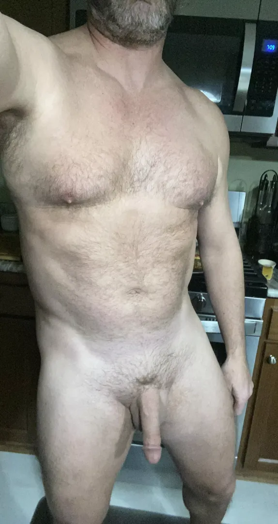 (53), dinner time