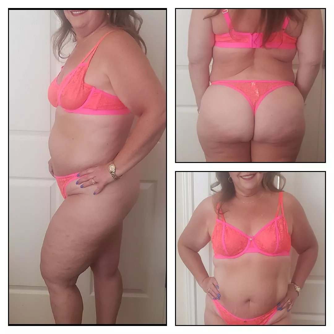 54yo Mature Milf