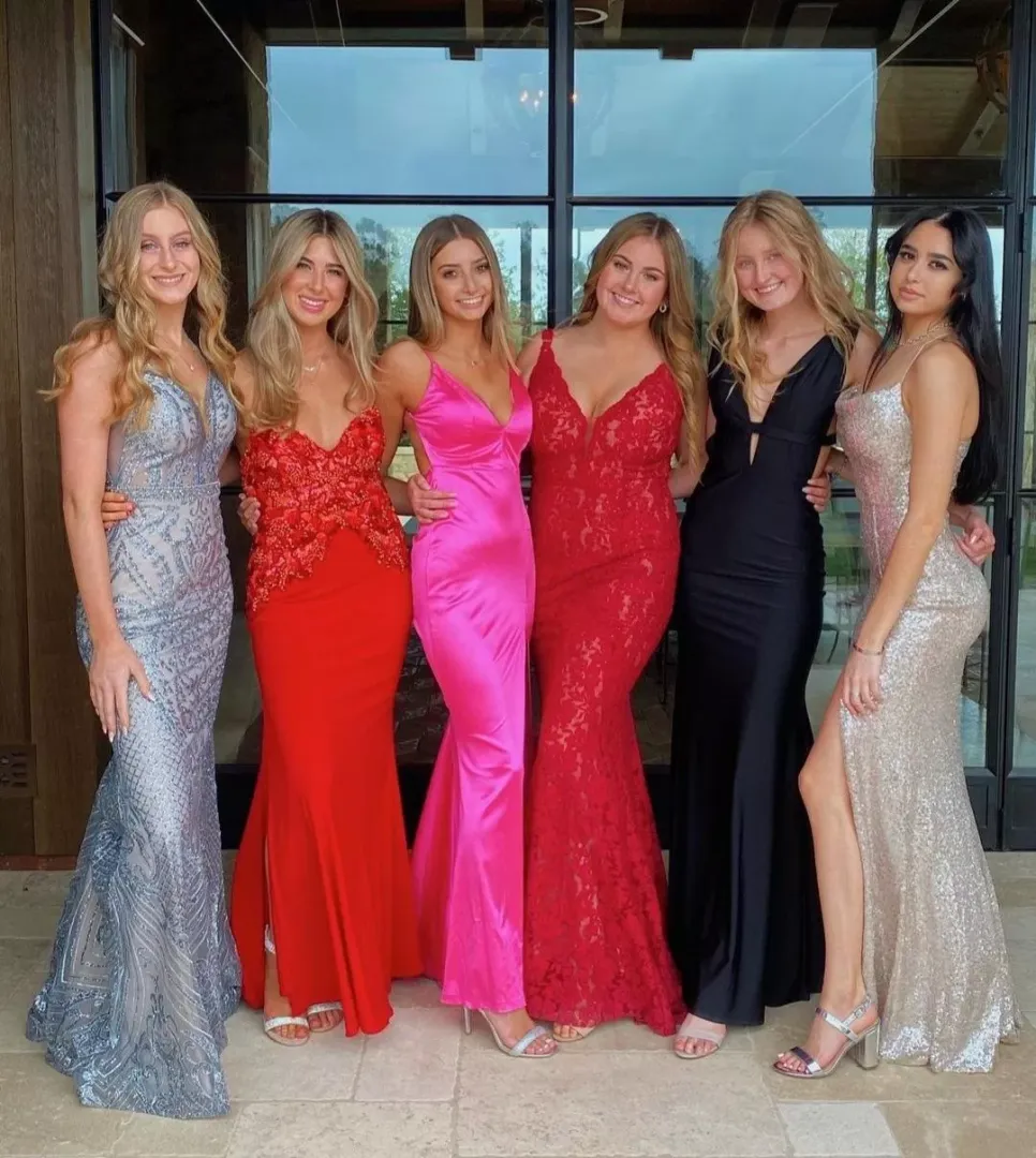 [6] All dressed up
