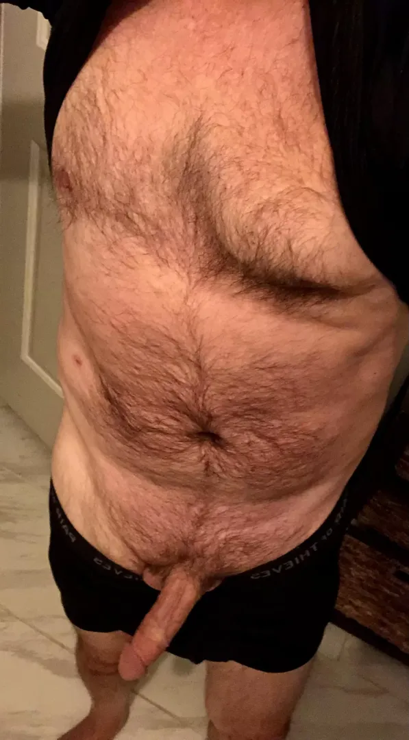 [60] age gap your thing?