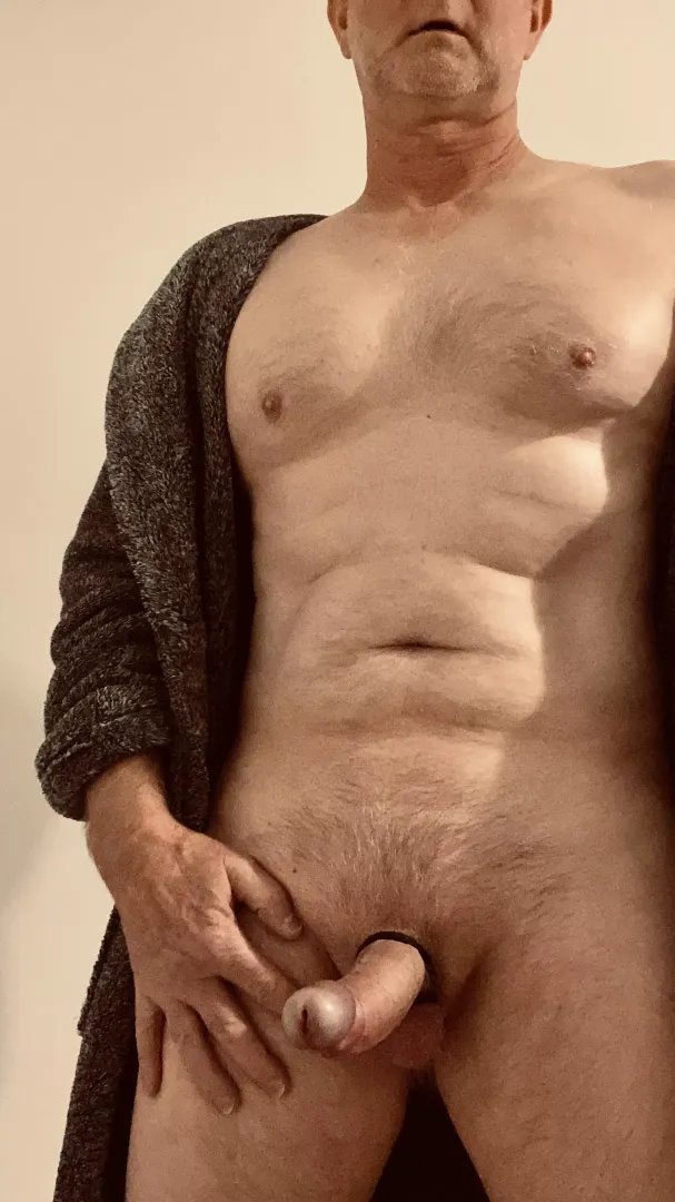 [60] Disrobing…