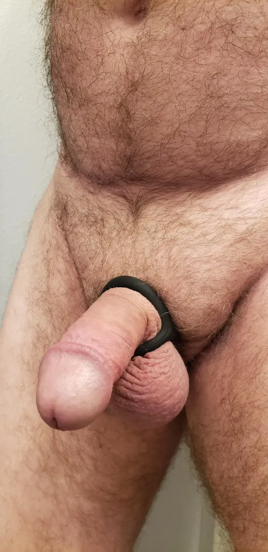 [63] I hope I find someone hot to cam with tonight.