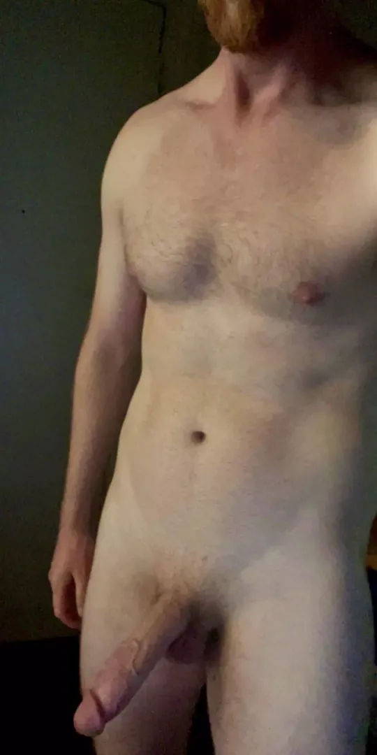 6’4 ginger, smash or pass?