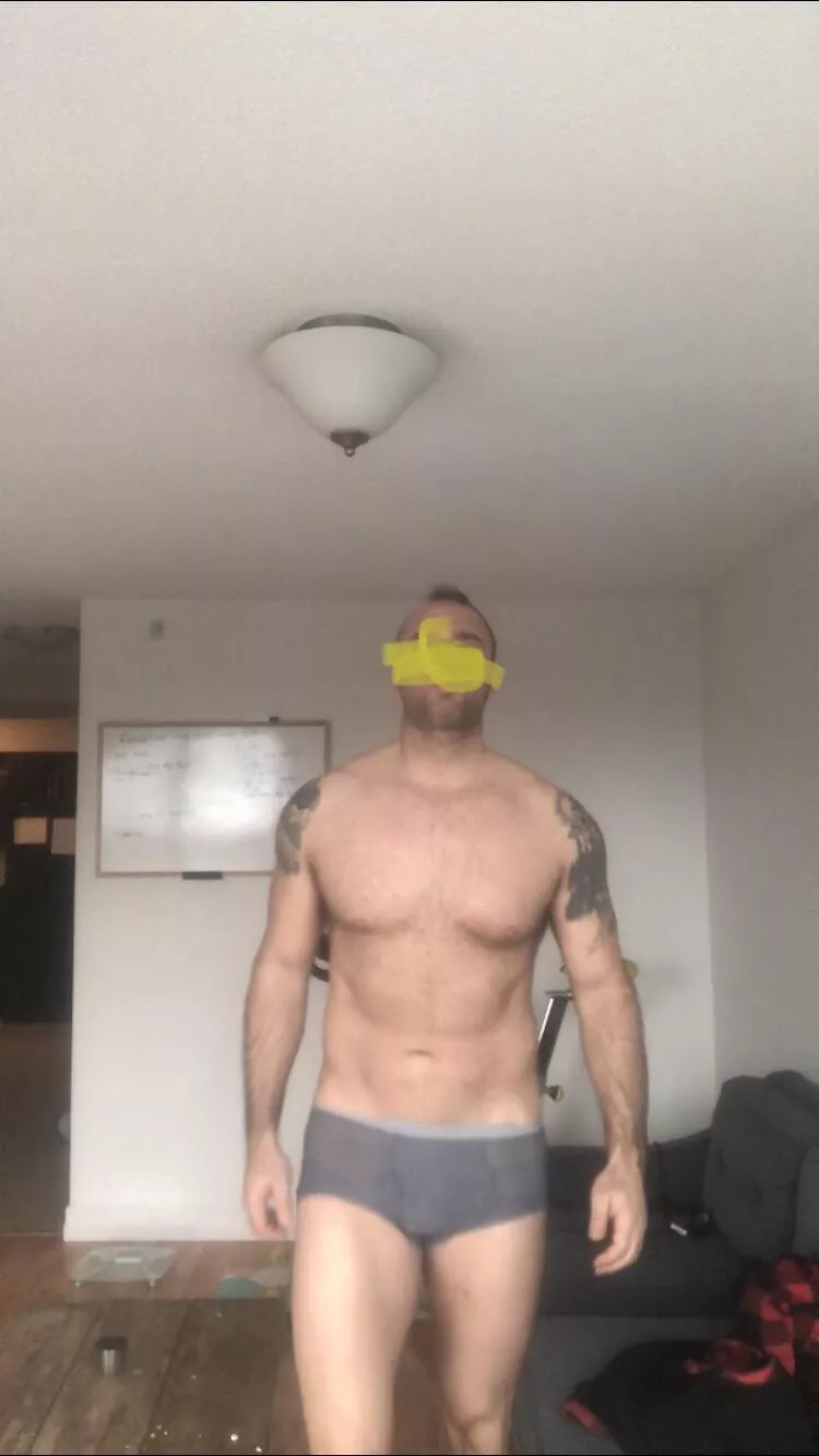 6’5. 41 yrs old. How’s my progress? Feel free to come chat!!