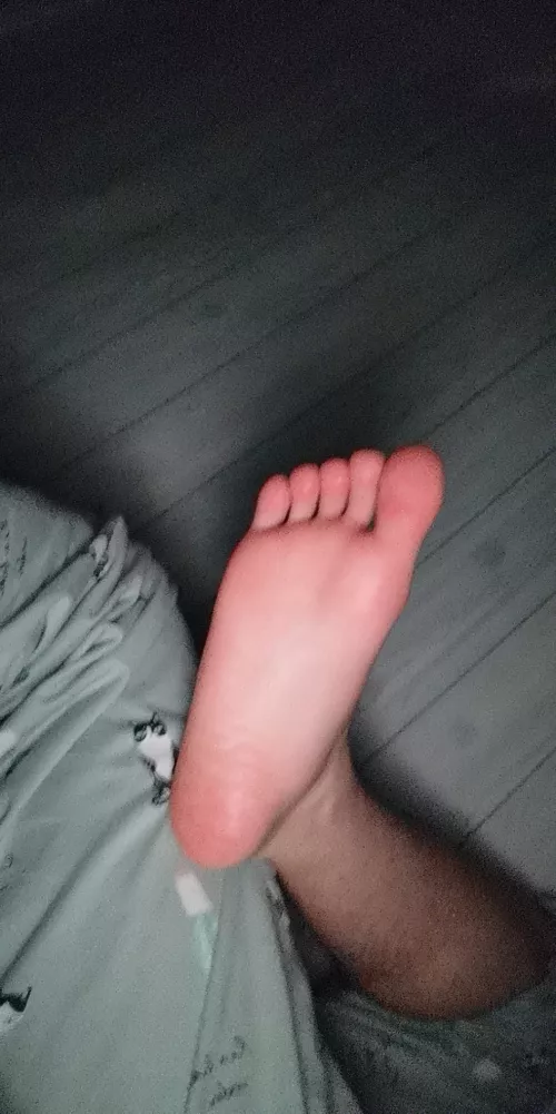 7.5 feet