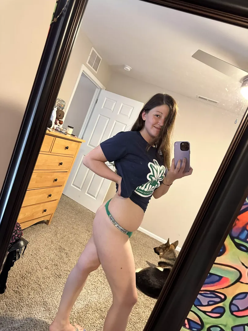 A day late and a dollar short but happy 420 beauties!!!