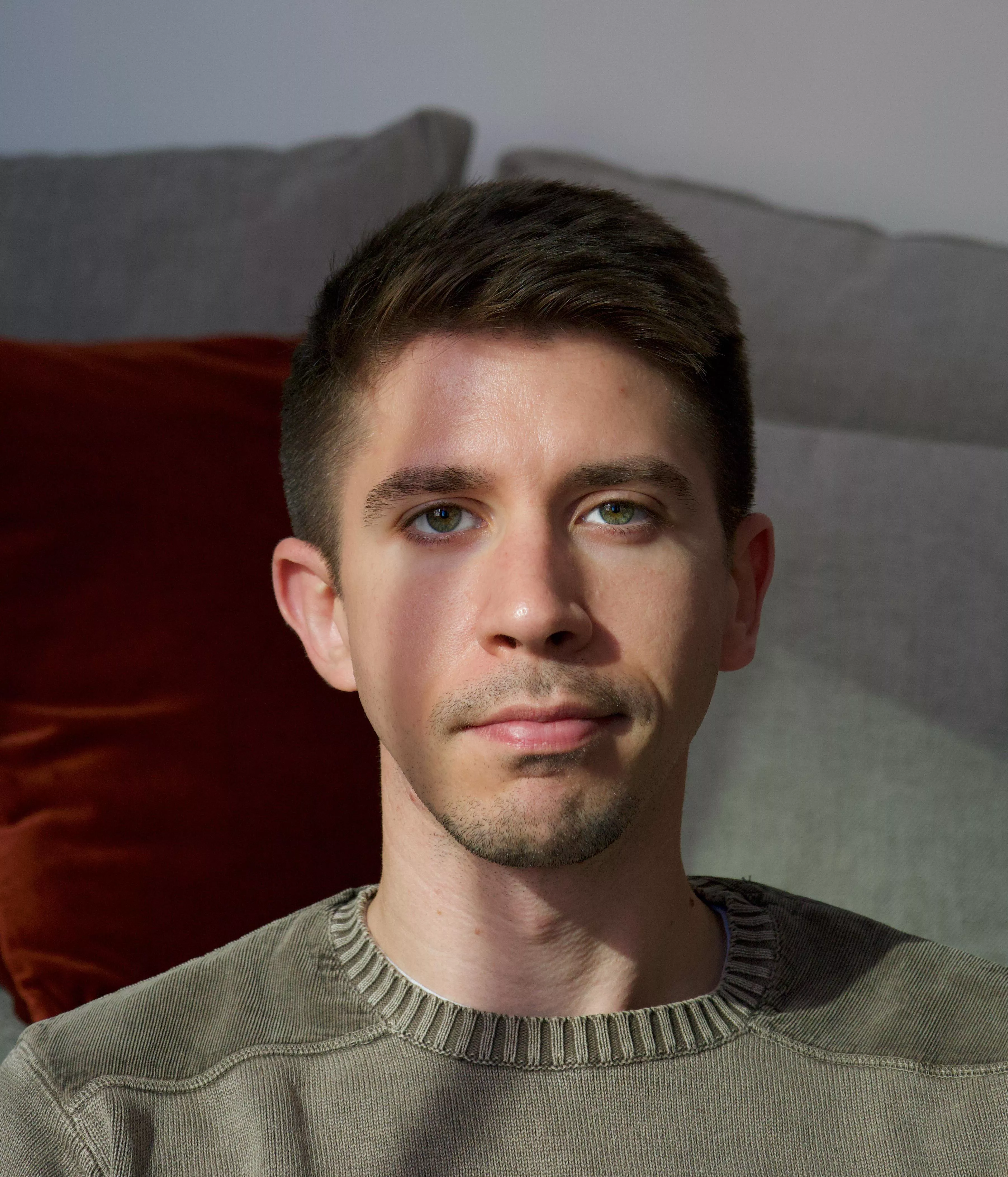 A fine evening to you handsome gents. Is that seat taken?