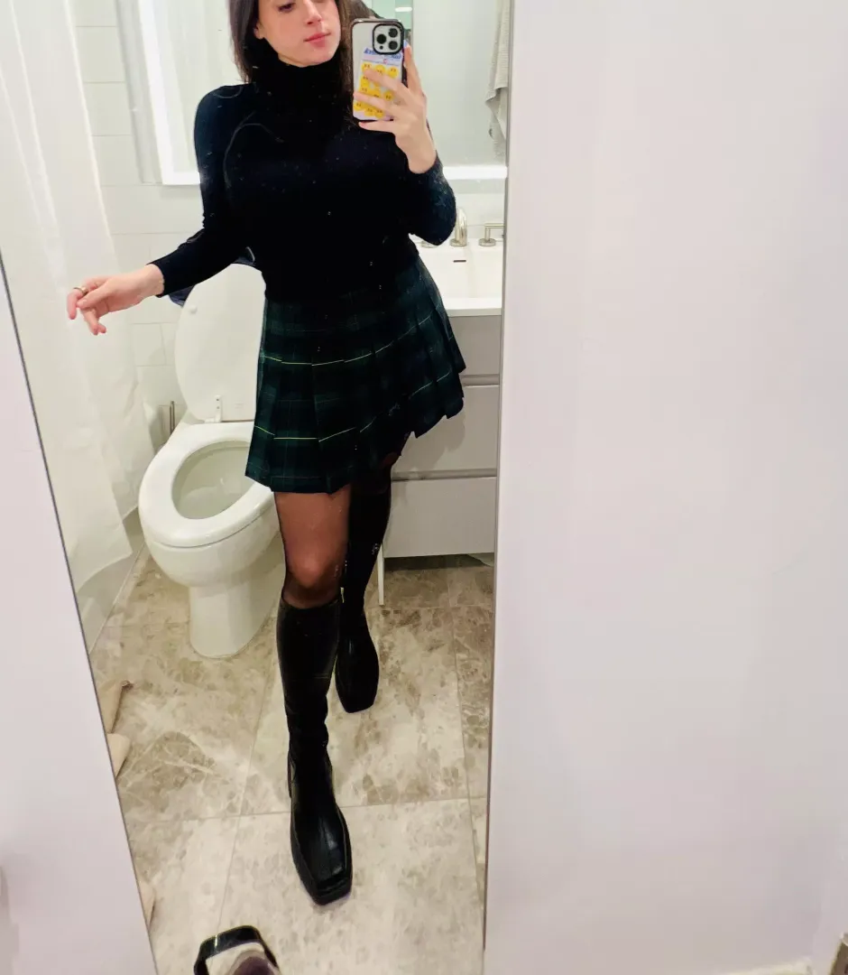 A leggy look