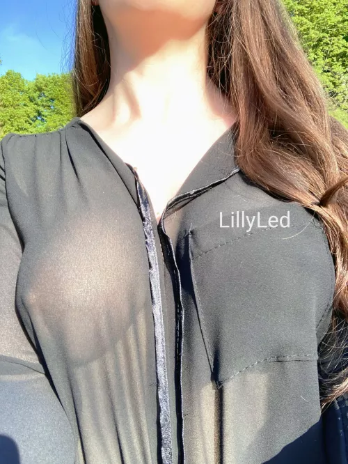 A little bit too sheer? 🙈