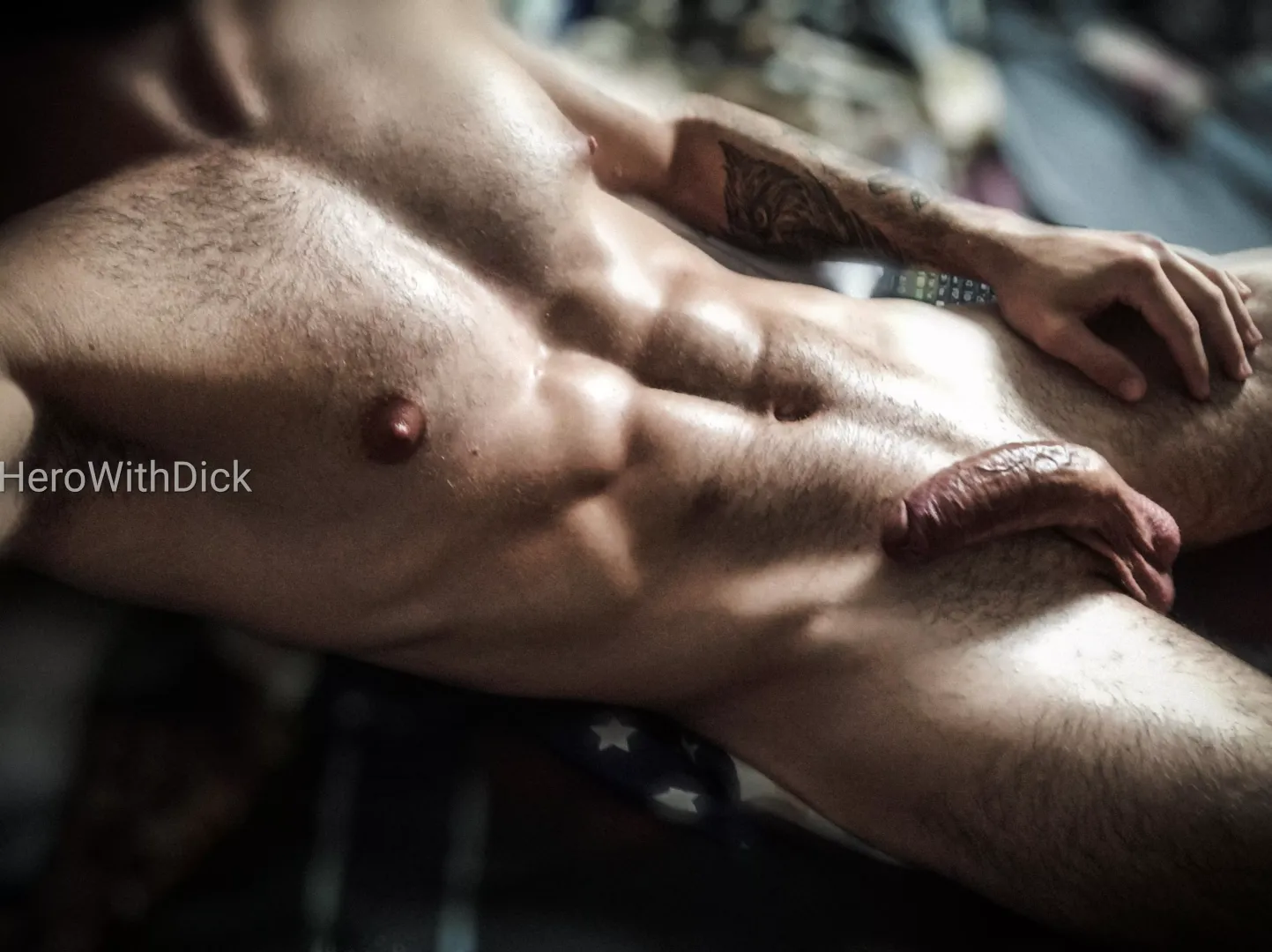 A little oiled up 😏