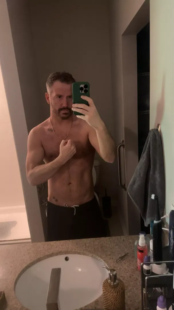 A little post-gym pump for ya