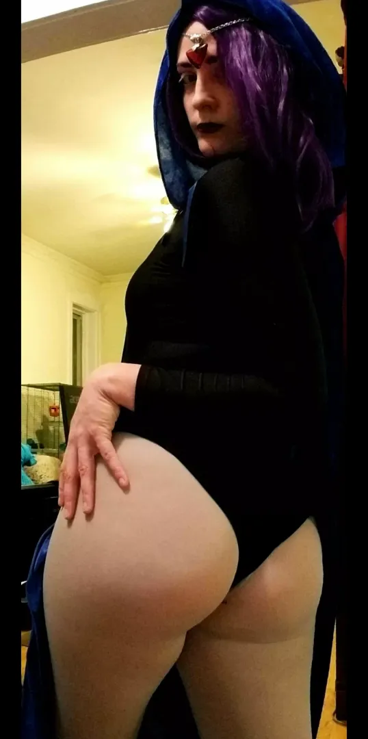 A quick Raven test by Tempi Kane.