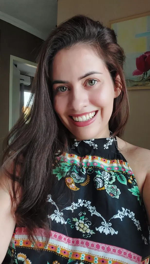 A smile and a beautiful day [F]