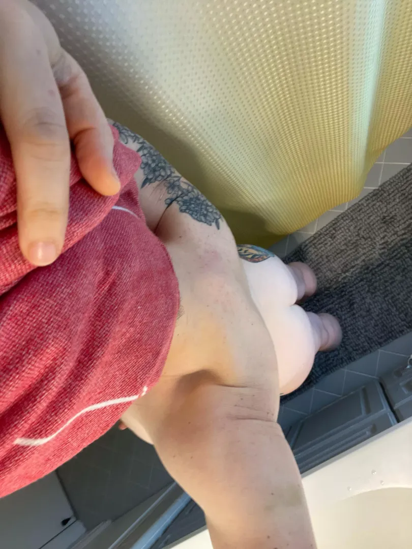 Aaaah. Post shower air drying. OC