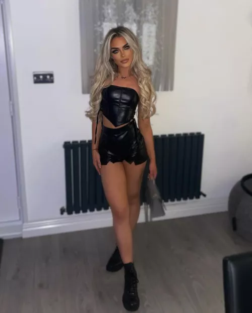 Abbi in leather