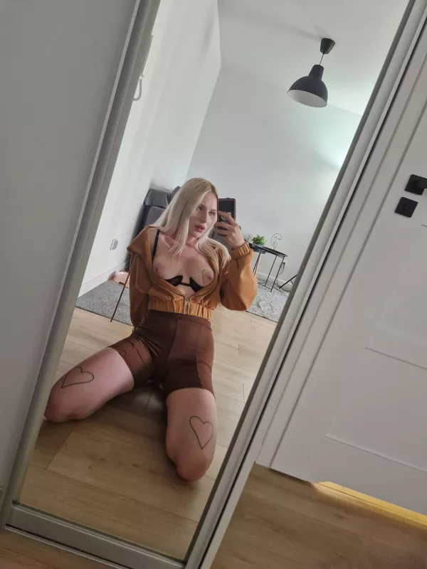 About to squirt and gush in front of everyone at a party ;p