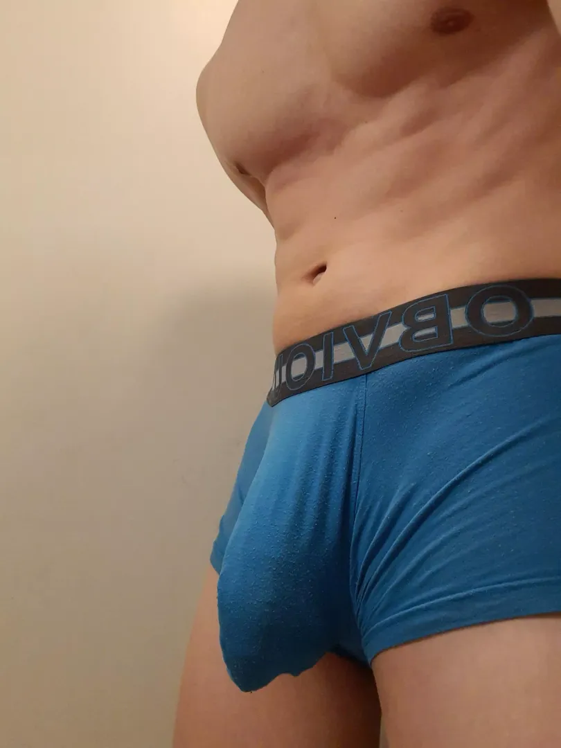 Accidentally seeing me on my underwear - Take a second look