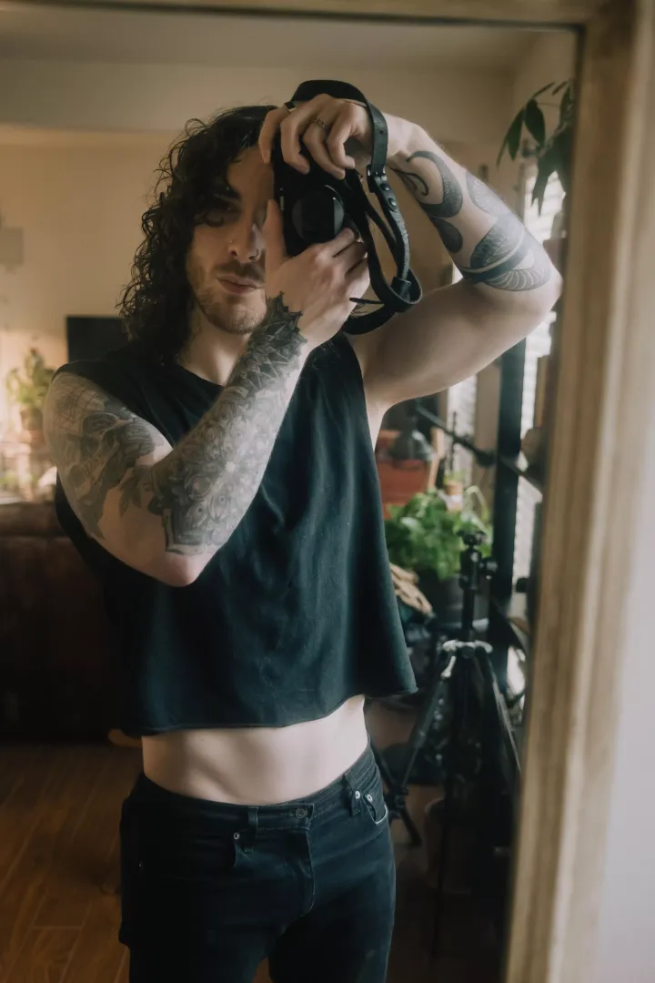 After a lot of abuse finally in a place to experiment with my queer identity. Crop top season 🖤