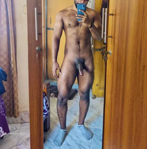 After getting drunk my best friend was telling me he has a huge cock and i was like ok sometimes visit my reddit profile 😉