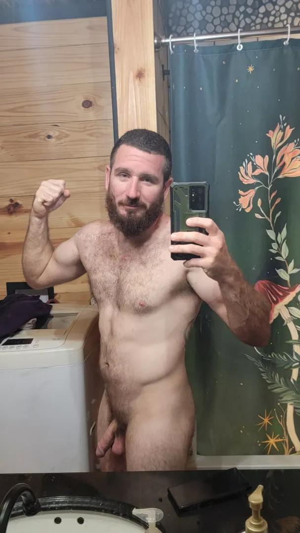 After gym shower 💪💦