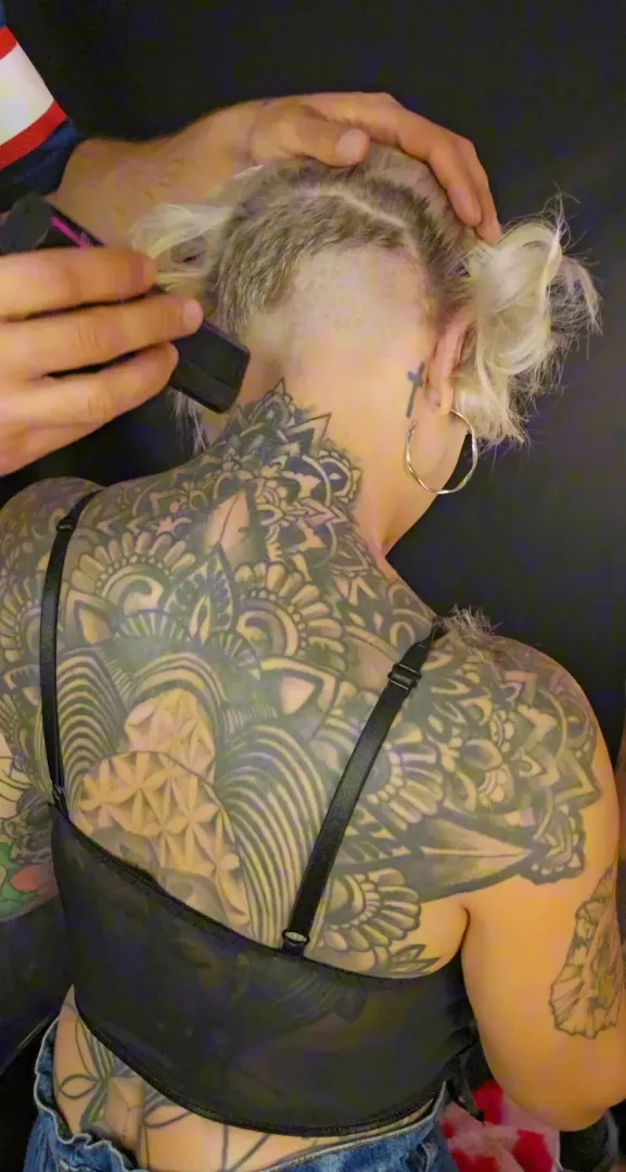 Ahhhhh I love a fresh shave!