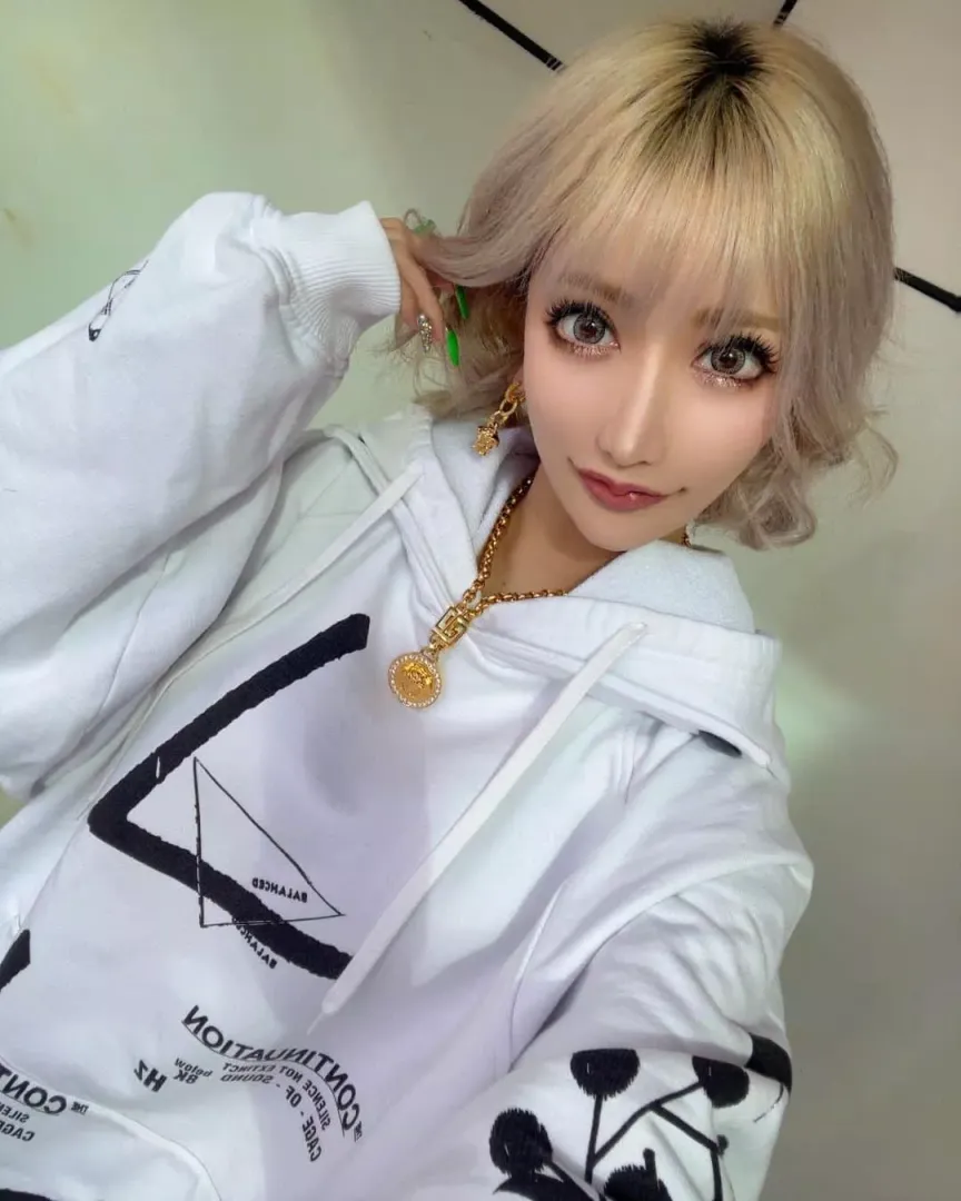 AIKA