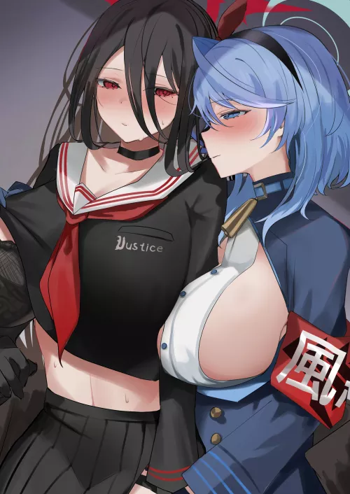 Ako's sideboob