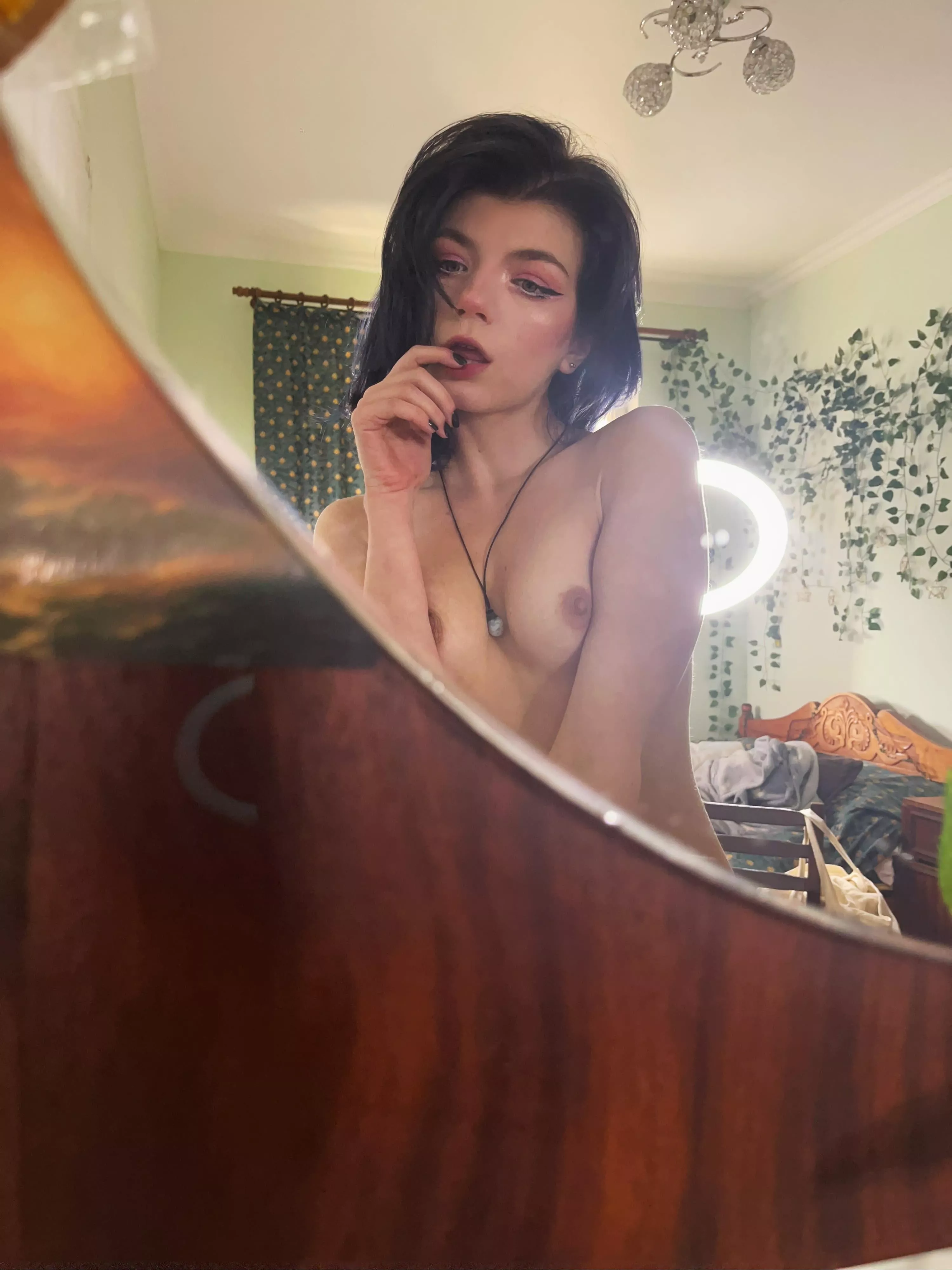 All day I dream about sex