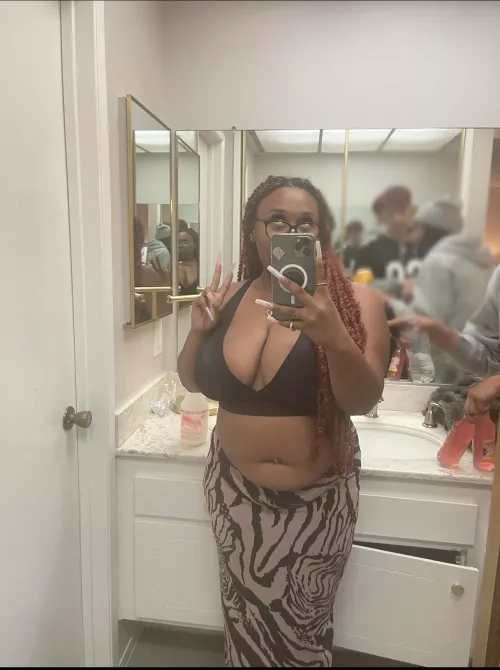 all of theez boys are on me wtf😩, can’t blame them though