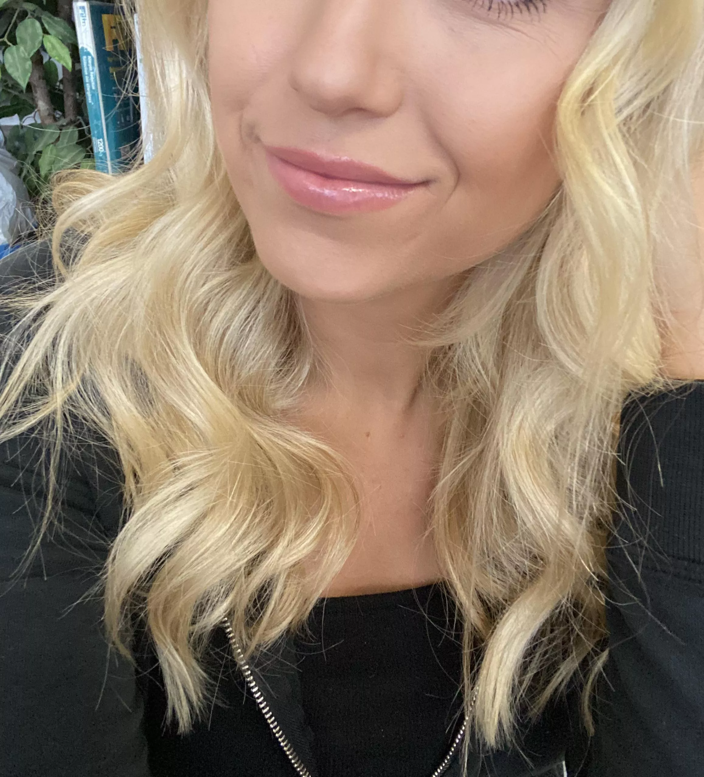 Almost the weekend, babes! Where we going.