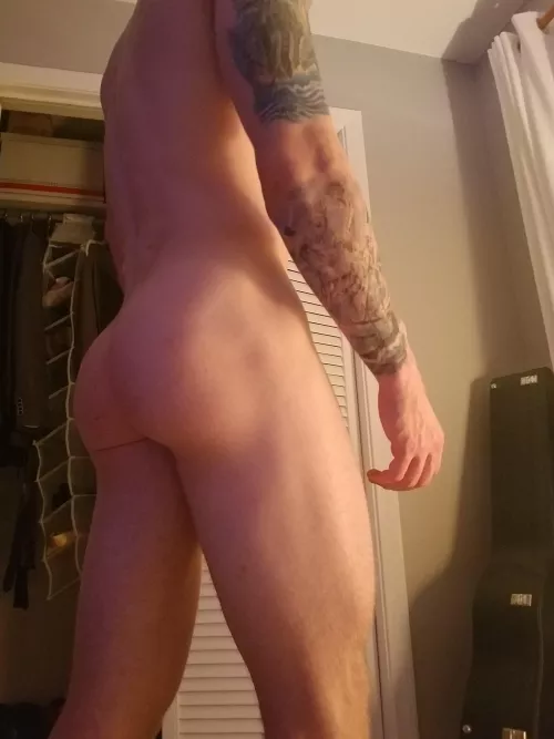 Always been told my ass was cute 😌