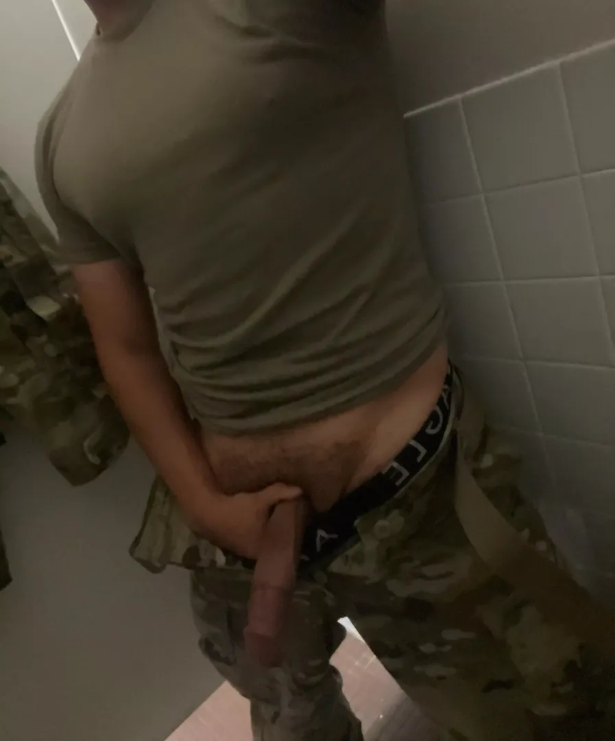 Always get hard when I’m at work, who wants to meet in the parking lot? (29)