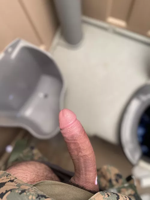 Always get so hard out in the field 🥴