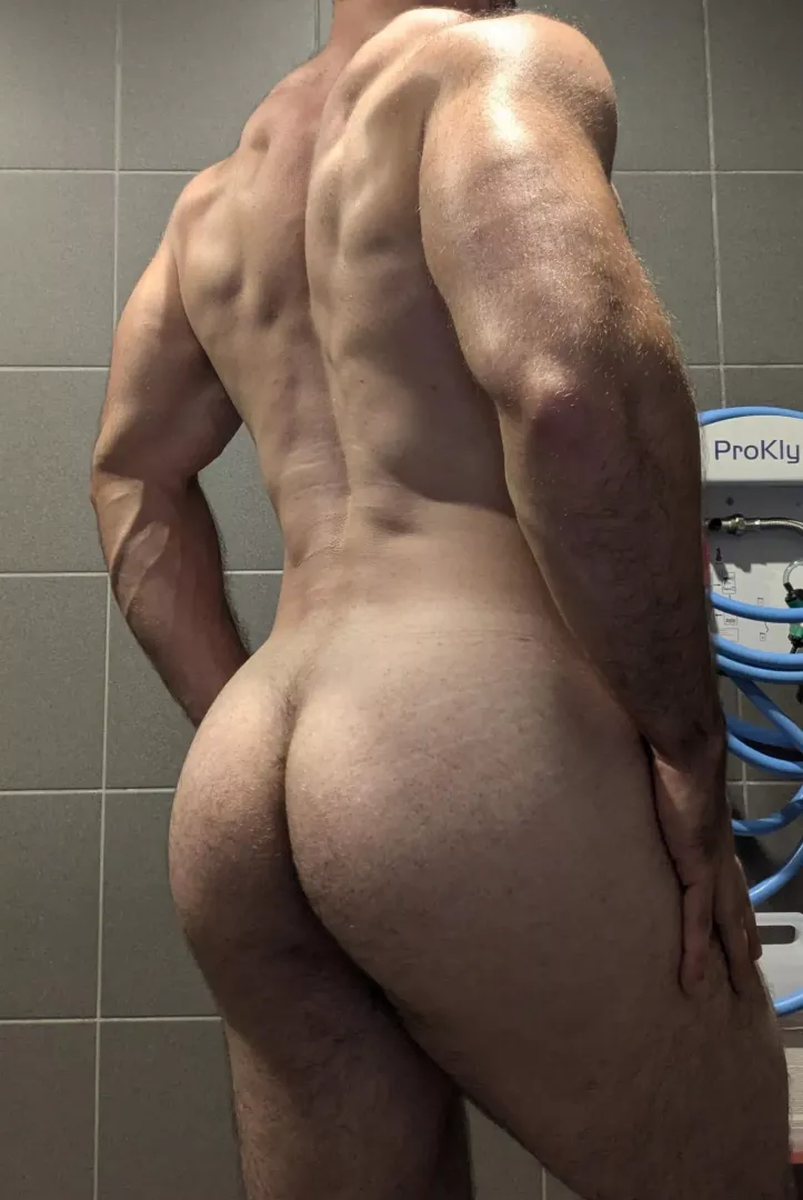 Always horny after legs day 