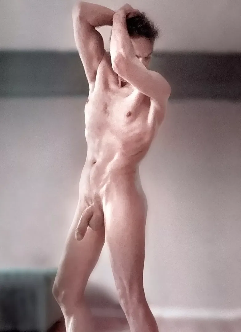 Always nude at home