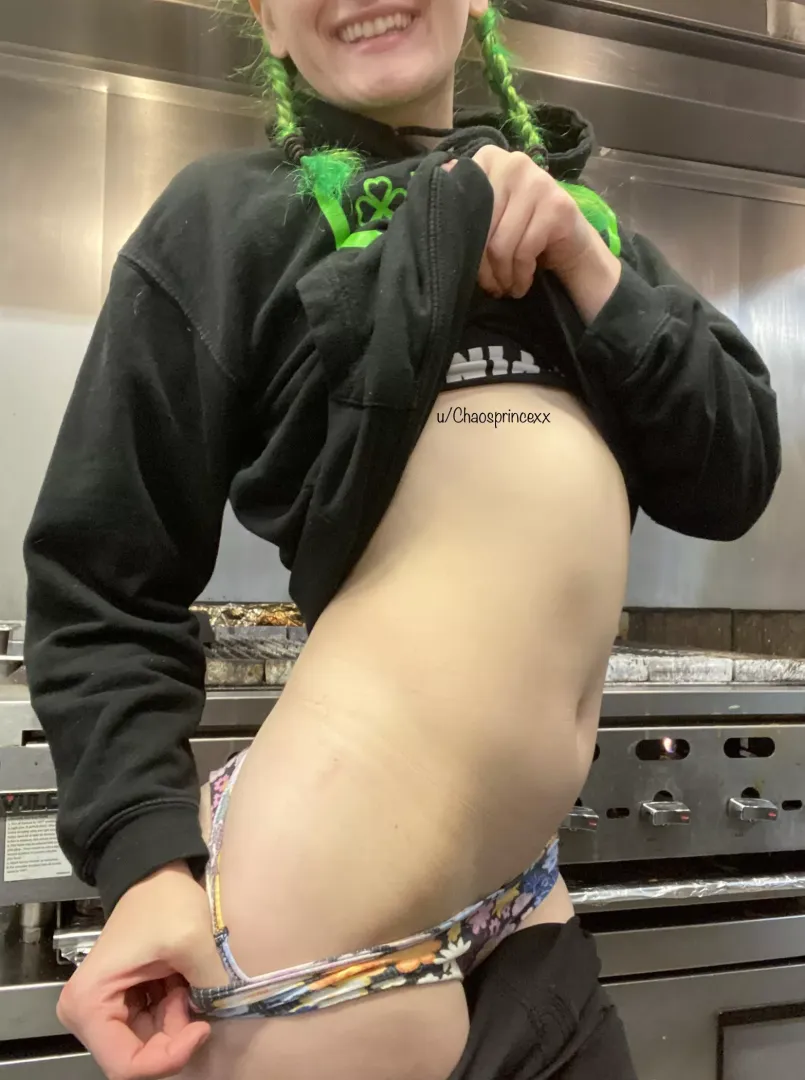 Always want to get naked in the kitchen at work😩