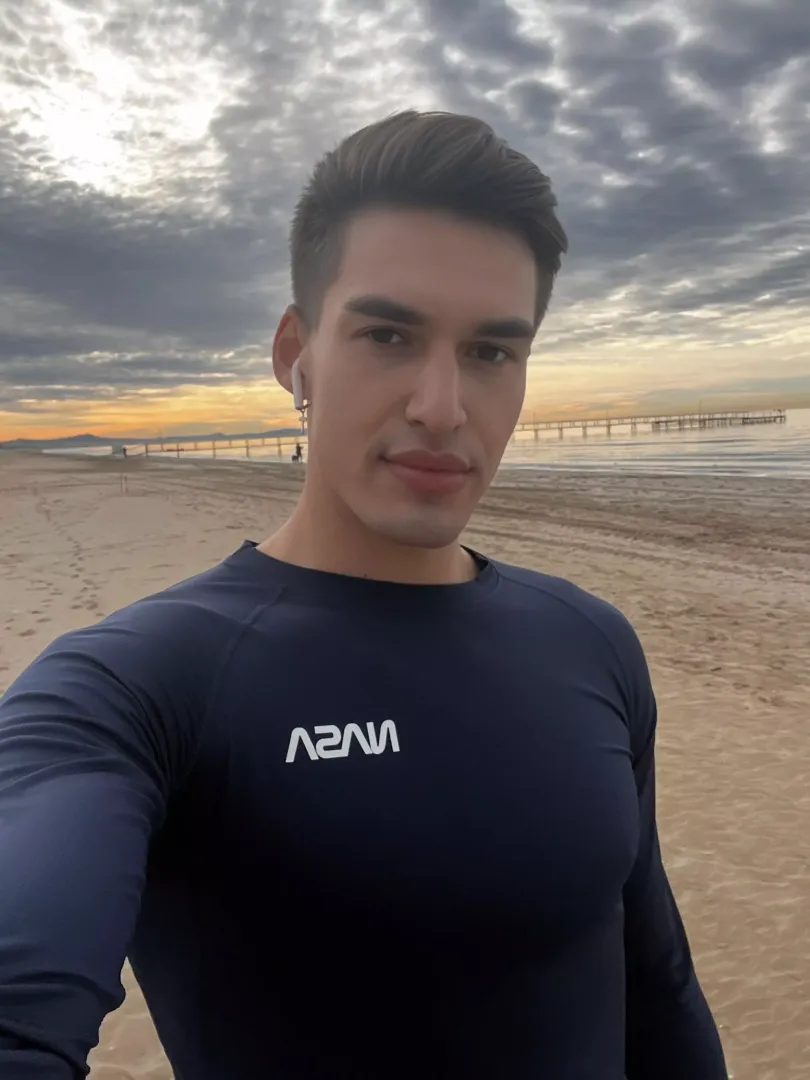 Always wanted to walk with someone on the beach