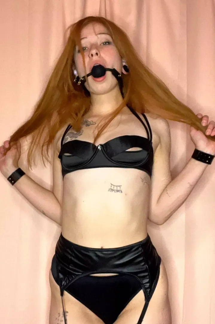Am I a good girl if I can wear a gag more than hour