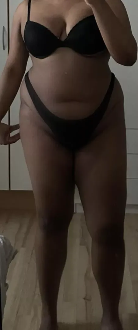 Am I busty?