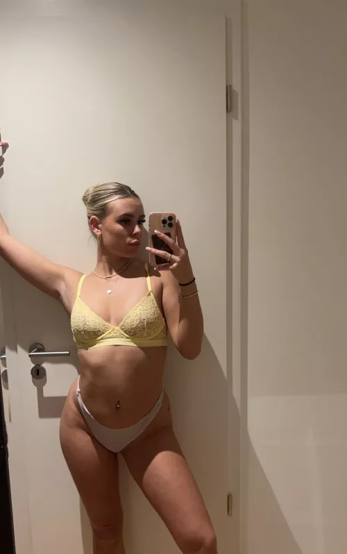 am i looking fuckable in this underwear