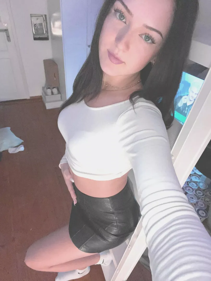 am i looking sexy?