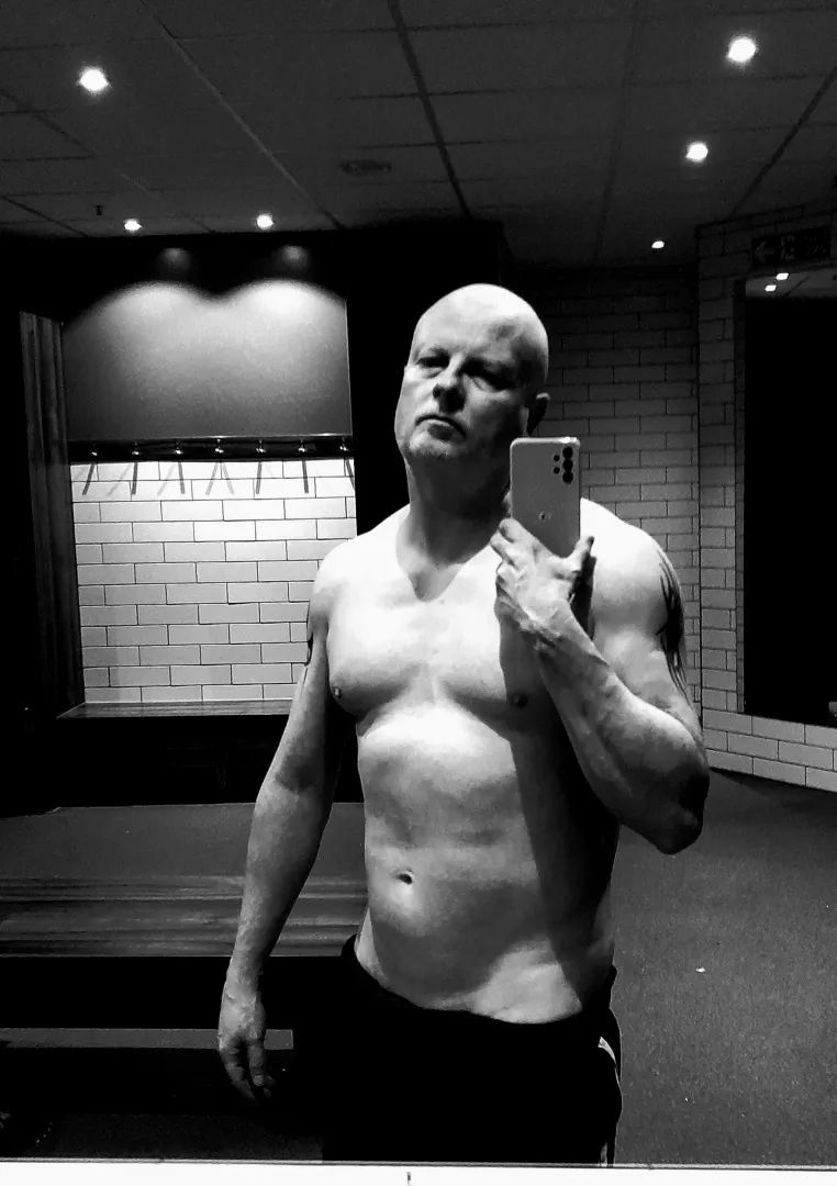 Am I? M48