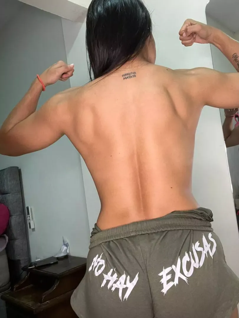 Am i toned enough to get you hard?