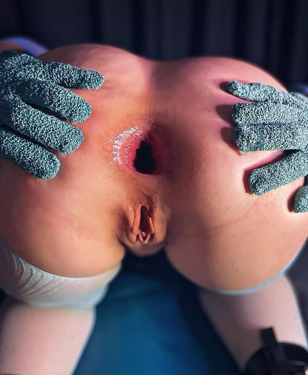 Amateur gape star