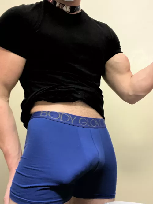 An active poster to keep his followers happy