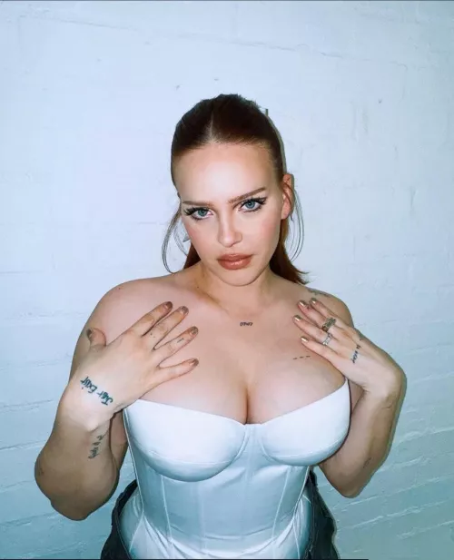 Anne Marie 