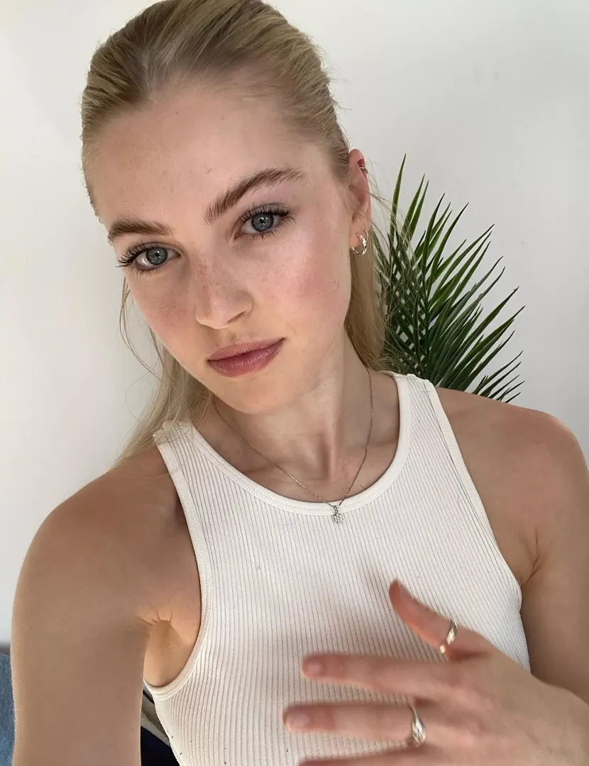 Annie Knowles