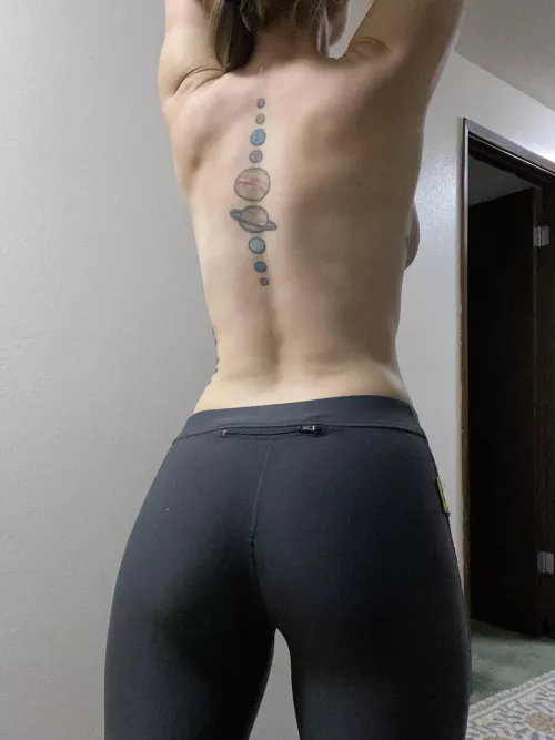 Another day, another yoga pants picture ;)