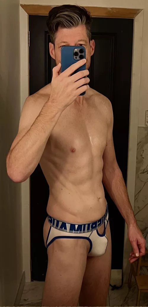 Another new jock.